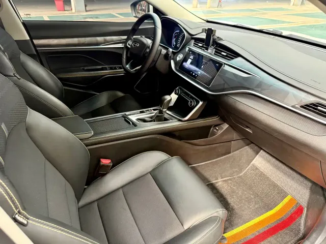 Geely Binrui — Фото автомобиля 10