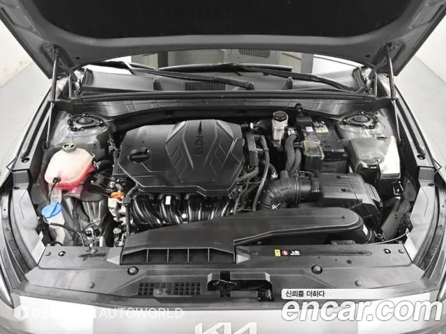 Kia K8 — Фото автомобиля 6