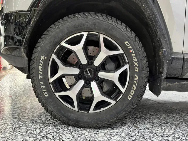 BYD FangChengBao Leopard 8 — Фото автомобиля 15