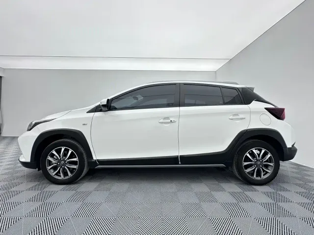 Toyota YARiS L Zhi Xuan — Фото автомобиля 8