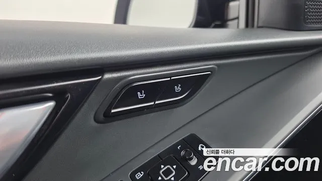 Kia Niro Niro (New) — Фото автомобиля 25