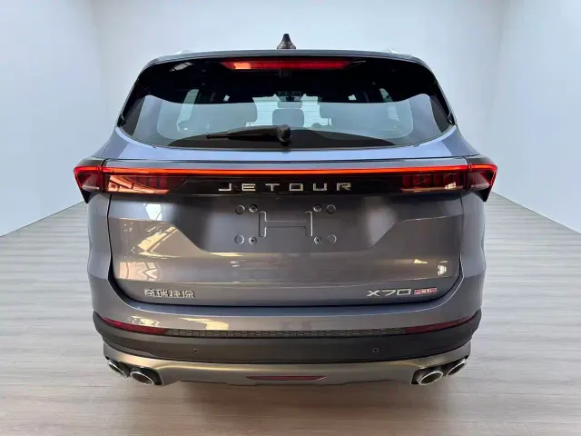 Jetour X70 Plus — Фото автомобиля 6