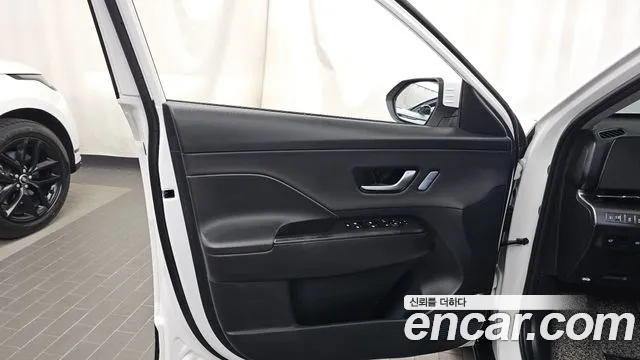 Hyundai Kona SX2 — Фото автомобиля 13