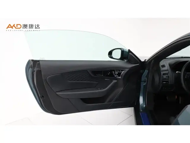 Jaguar Jaguar F-TYPE 2024 P300 75th Anniversary Collector's Hardtop Edition — Фото автомобиля 10