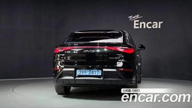 BYD Sealion 7 — Фото автомобиля 4