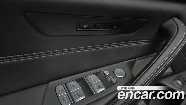BMW 5 Series G30 — Фото автомобиля 30