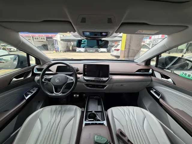 Volkswagen ID.6 X 2022 Smart Pure Long Range Edition — Фото автомобиля 7