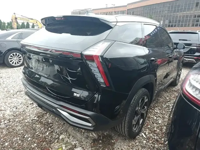 Geely Boyue L — Фото автомобиля 6