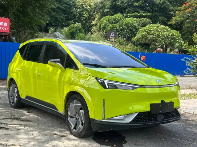 Hycan Z03 — Фото автомобиля 2