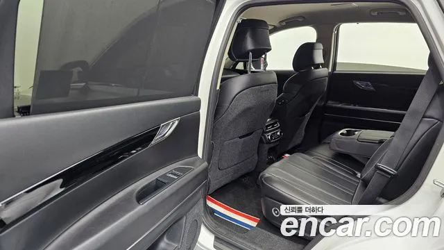 Genesis GV80 — Фото автомобиля 11