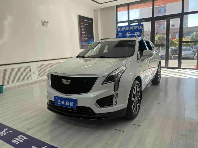 Фотография автомобиля — Cadillac XT5