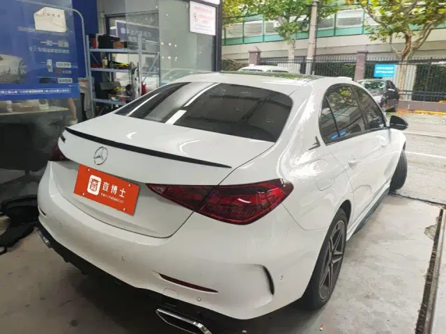 Mercedes-Benz C-Class — Фото автомобиля 4