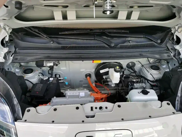 Wuling Hongguang Mini EV — Фото автомобиля 19