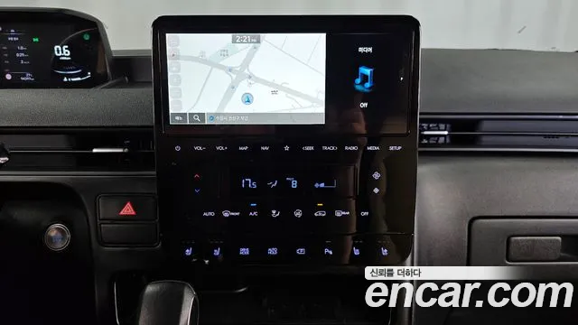 Hyundai Staria — Фото автомобиля 22