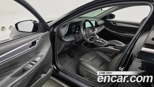 Hyundai Grandeur — Фото автомобиля 8