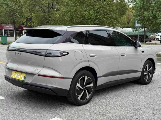BYD Sealion 06 — Фото автомобиля 5