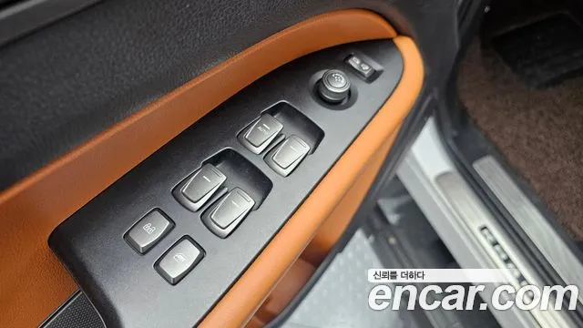 KG_Mobility_Ssangyong Rexton Новый Rexton Sport Khan Дизель 2.2 4WD — Фото автомобиля 17