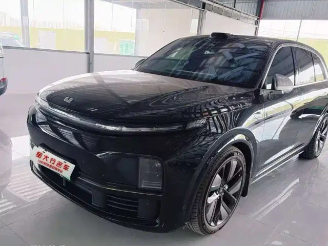 Фотография автомобиля — Li Auto L7