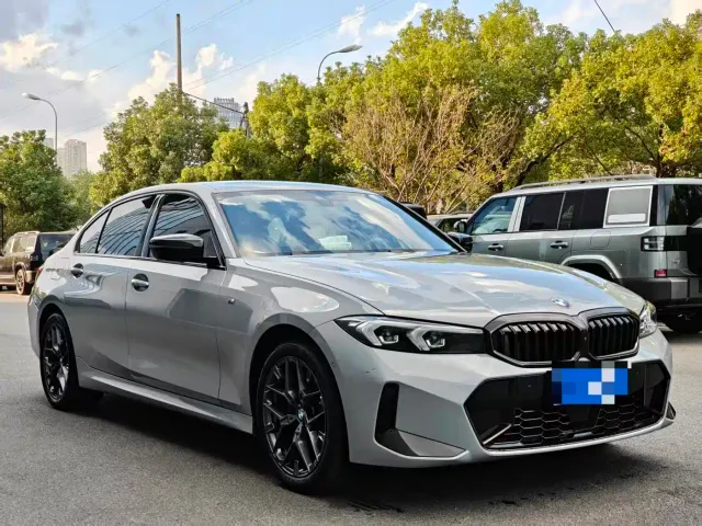 BMW 3 Series — Фото автомобиля 3