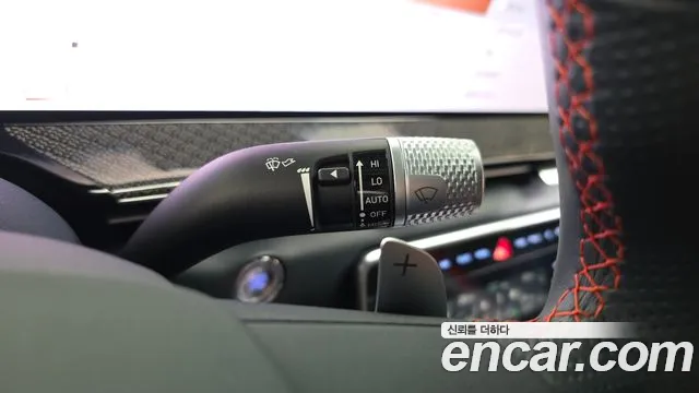 Genesis GV80 — Фото автомобиля 27