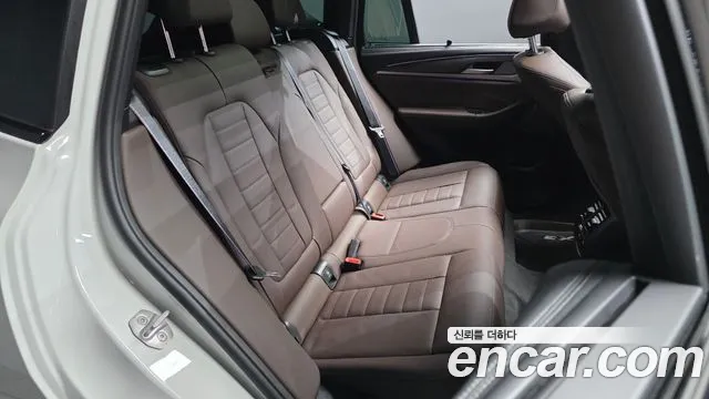 BMW X3 xDrive 20i M Sport Pro — Фото автомобиля 11