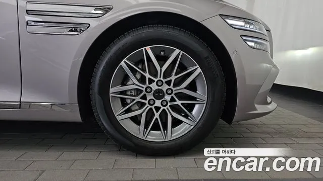 Genesis G80 RG3 — Фото автомобиля 6