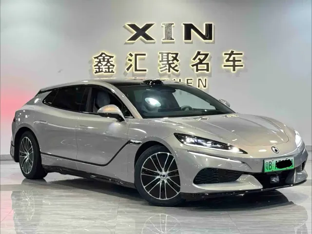 Denza Z9GT — Фото автомобиля 3