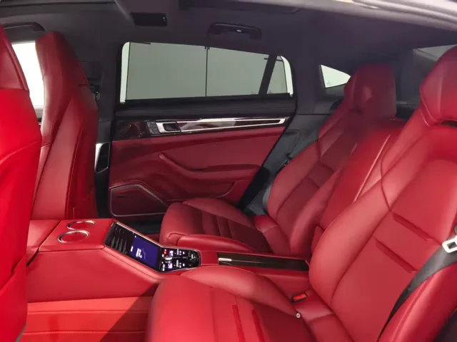 Porsche Panamera — Фото автомобиля 13