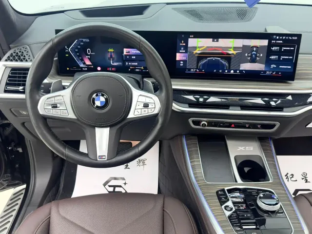 BMW X5 — Фото автомобиля 18