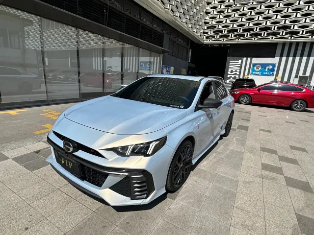 Фотография автомобиля — GAC Trumpchi Emkoo