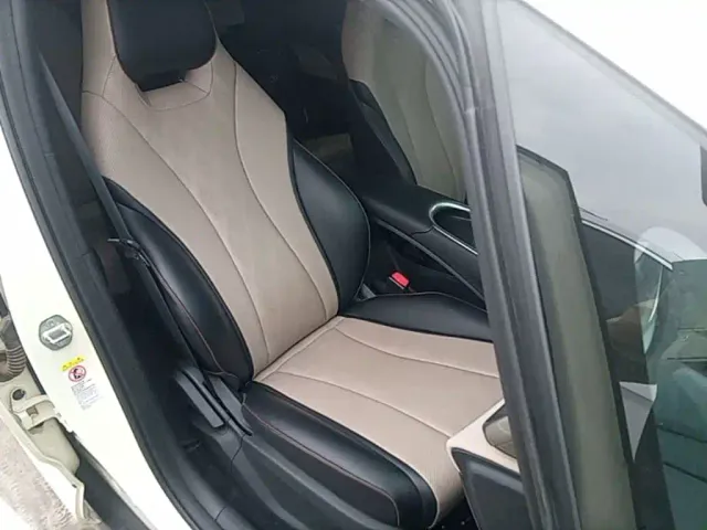 BYD Dolphin — Фото автомобиля 24