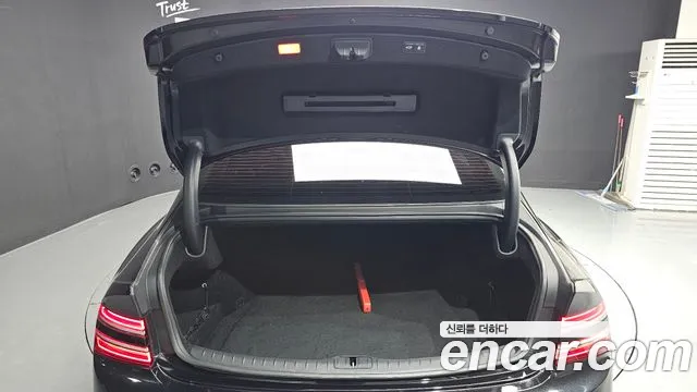 Genesis G80 RG3 — Фото автомобиля 20