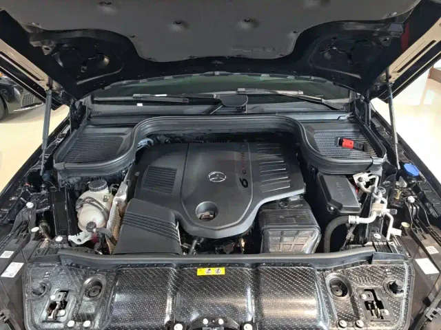 Mercedes-Benz GLE-Class — Фото автомобиля 14
