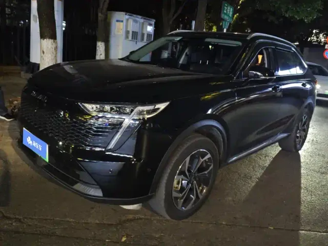 Фотография автомобиля — Haval Xiaolong MAX