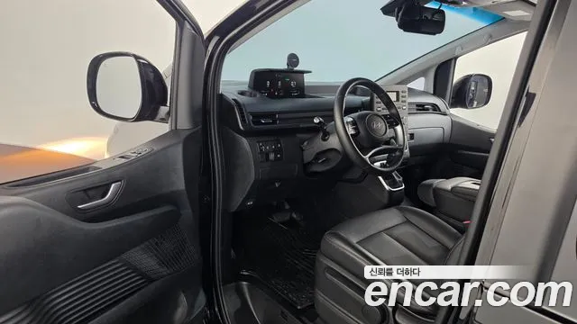 Hyundai Staria — Фото автомобиля 10