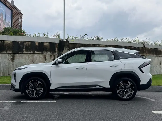 Geely Galaxy L7 — Фото автомобиля 7