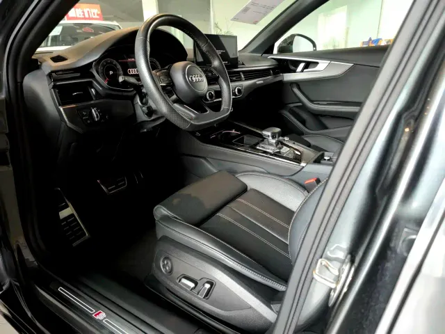 Audi A4L — Фото автомобиля 22