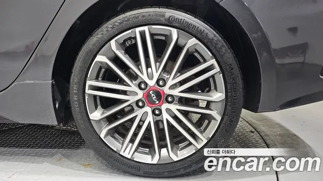 Kia K3 Новый K3 2 поколение 1.6 Turbo GT 5 дверей — Фото автомобиля 21
