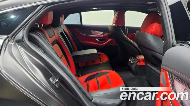 Mercedes-Benz AMG GT 4 двери 43 4MATIC+ — Фото автомобиля 7