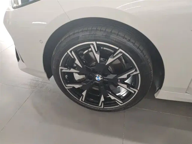 BMW 2 Series — Фото автомобиля 22