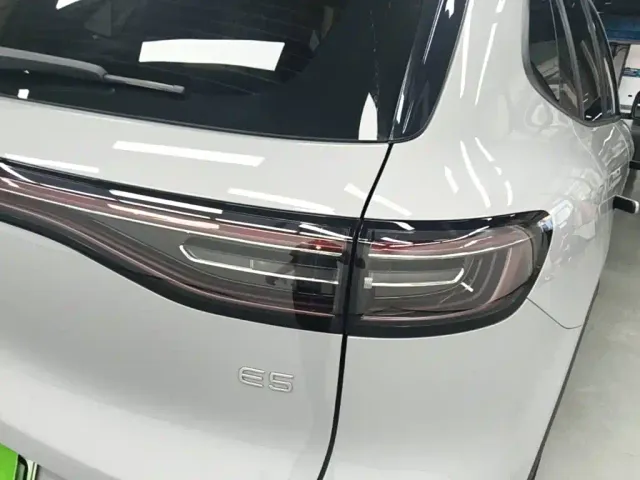 Geely Galaxy E5 — Фото автомобиля 7