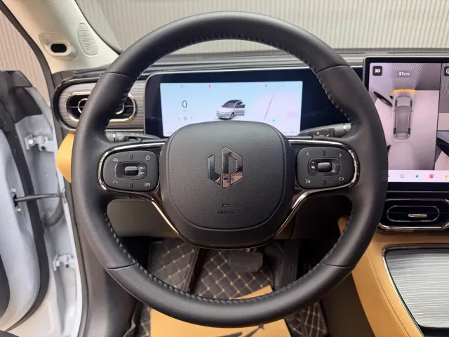 Leapmotor C11 — Фото автомобиля 6