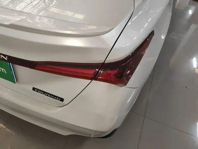 Toyota Avalon — Фото автомобиля 7