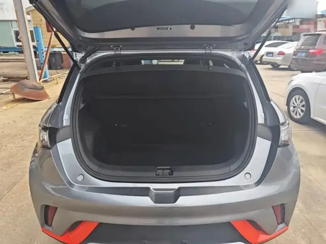BYD Dolphin 2021 Model 405km Fashion Edition — Фото автомобиля 18