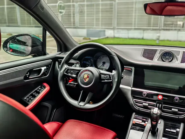 Porsche Macan — Фото автомобиля 20