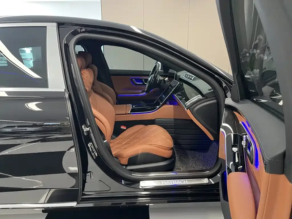 Mercedes-Benz Maybach S-Class 2023 S 480 4MATIC — Фото автомобиля 29