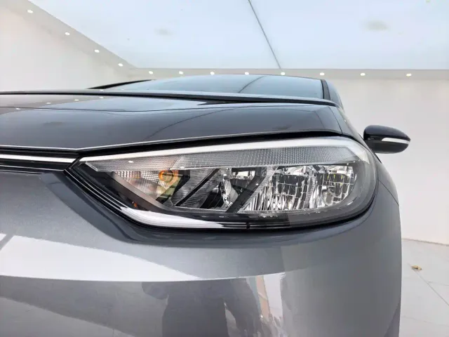 Volkswagen ID.3 — Фото автомобиля 11
