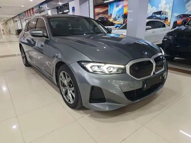 BMW BMW i3 2024 eDrive 35 L — Фото автомобиля 3