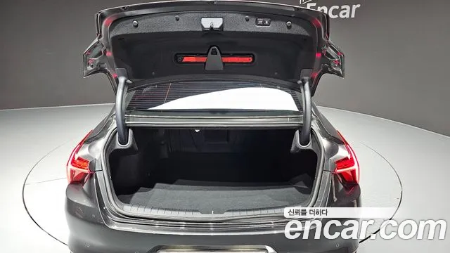 Kia K8 2.5 Бензин 2WD — Фото автомобиля 18