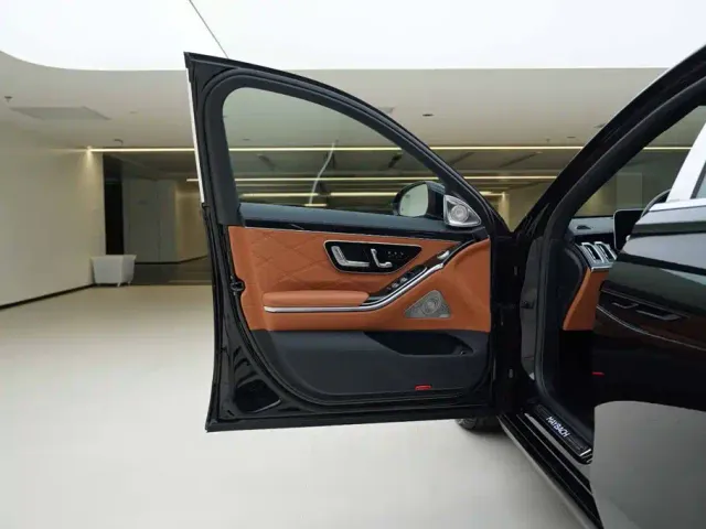 Mercedes-Benz Maybach S-Class — Фото автомобиля 14